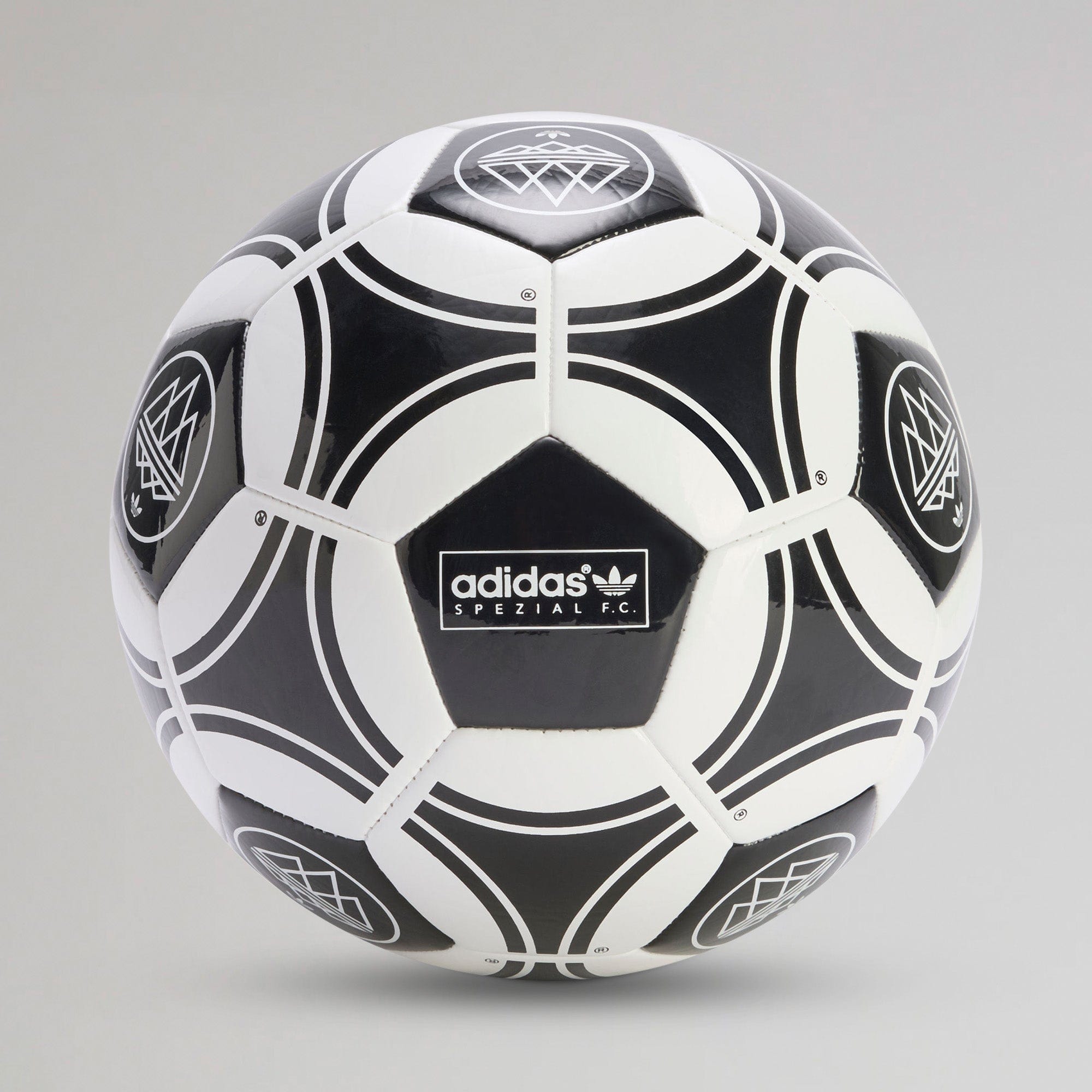 adidas – Official Celtic Store