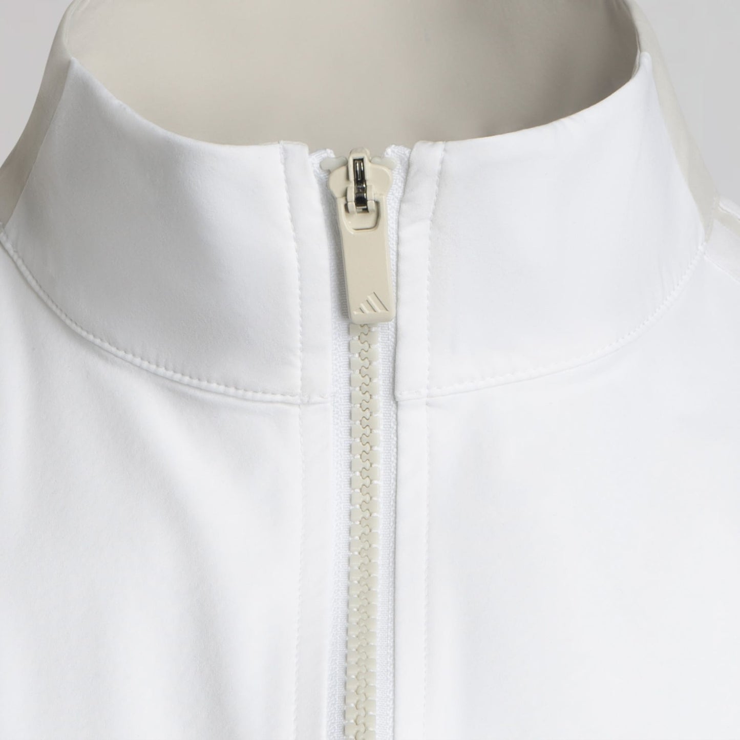 adidas Celtic Golf Beyond Twistweave Full Zip White & Beige Windbreaker