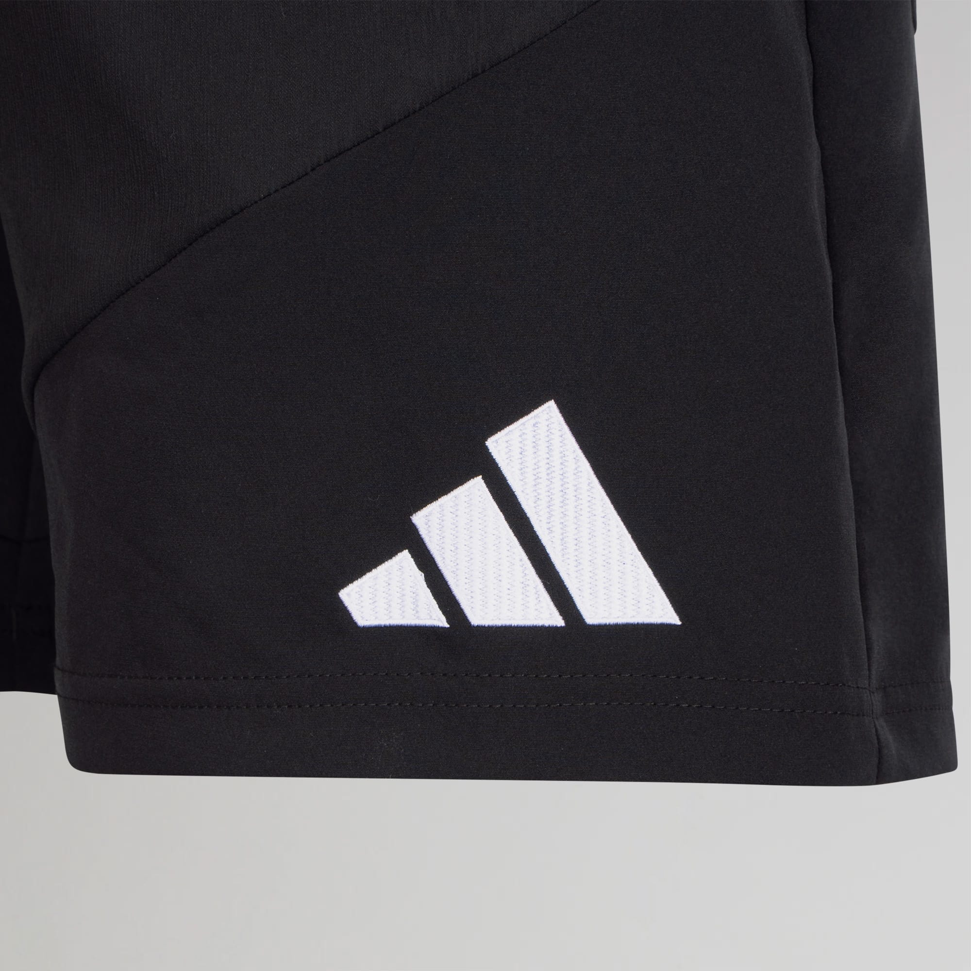 adidas Celtic Men's 2026/27 Black Downtime Training Shorts