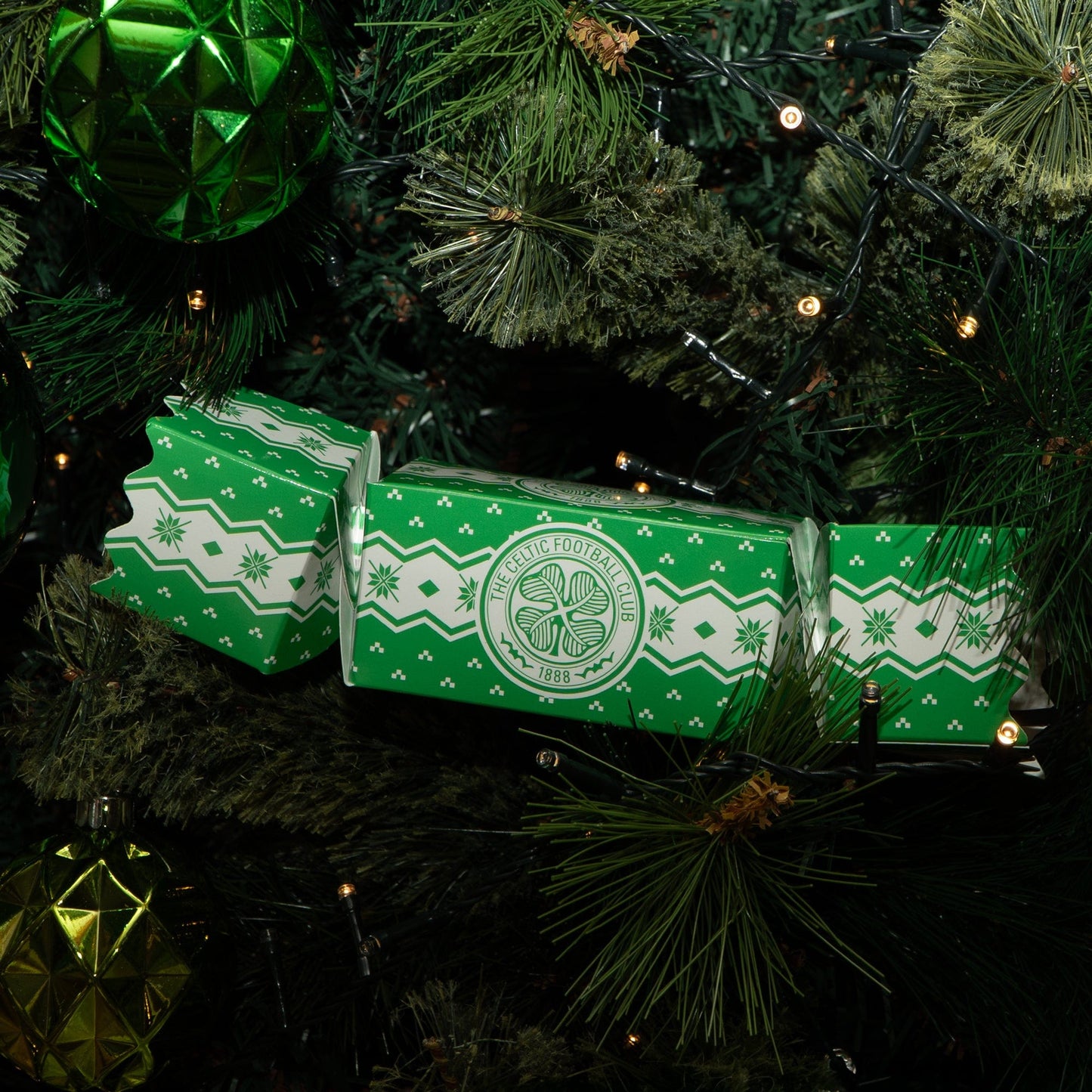 Celtic Christmas Hooped Cracker
