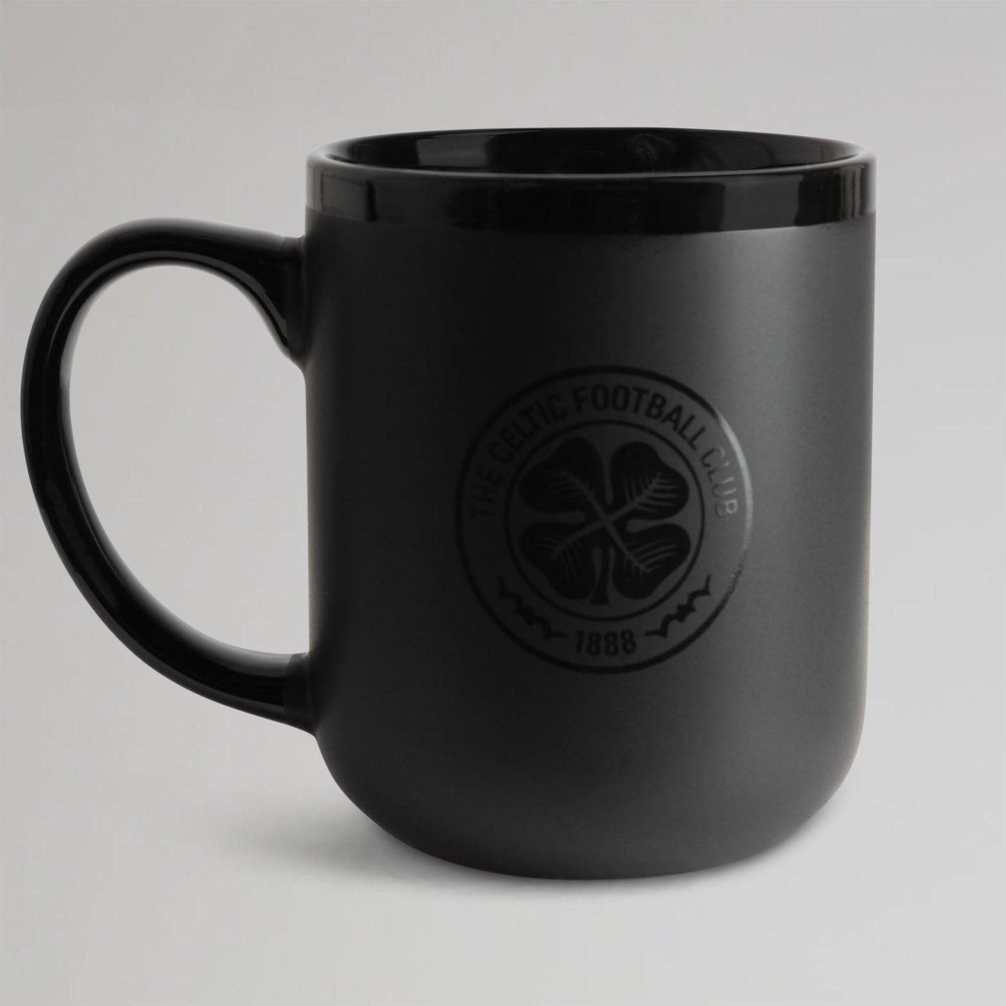 Celtic Crest Black Mug