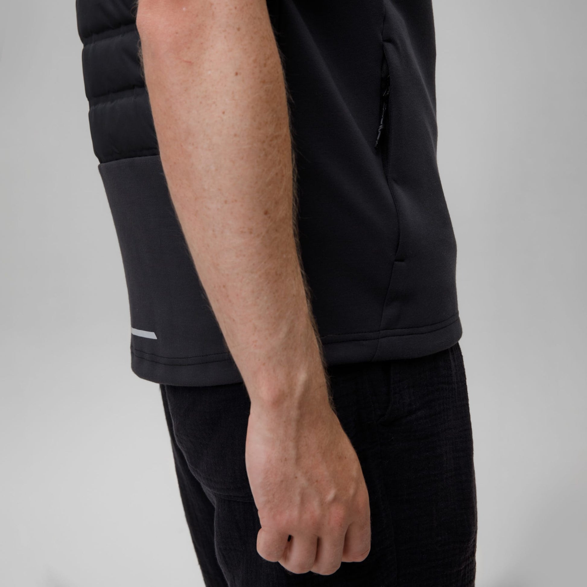 Celtic Crest Men's Black Hybrid Gilet
