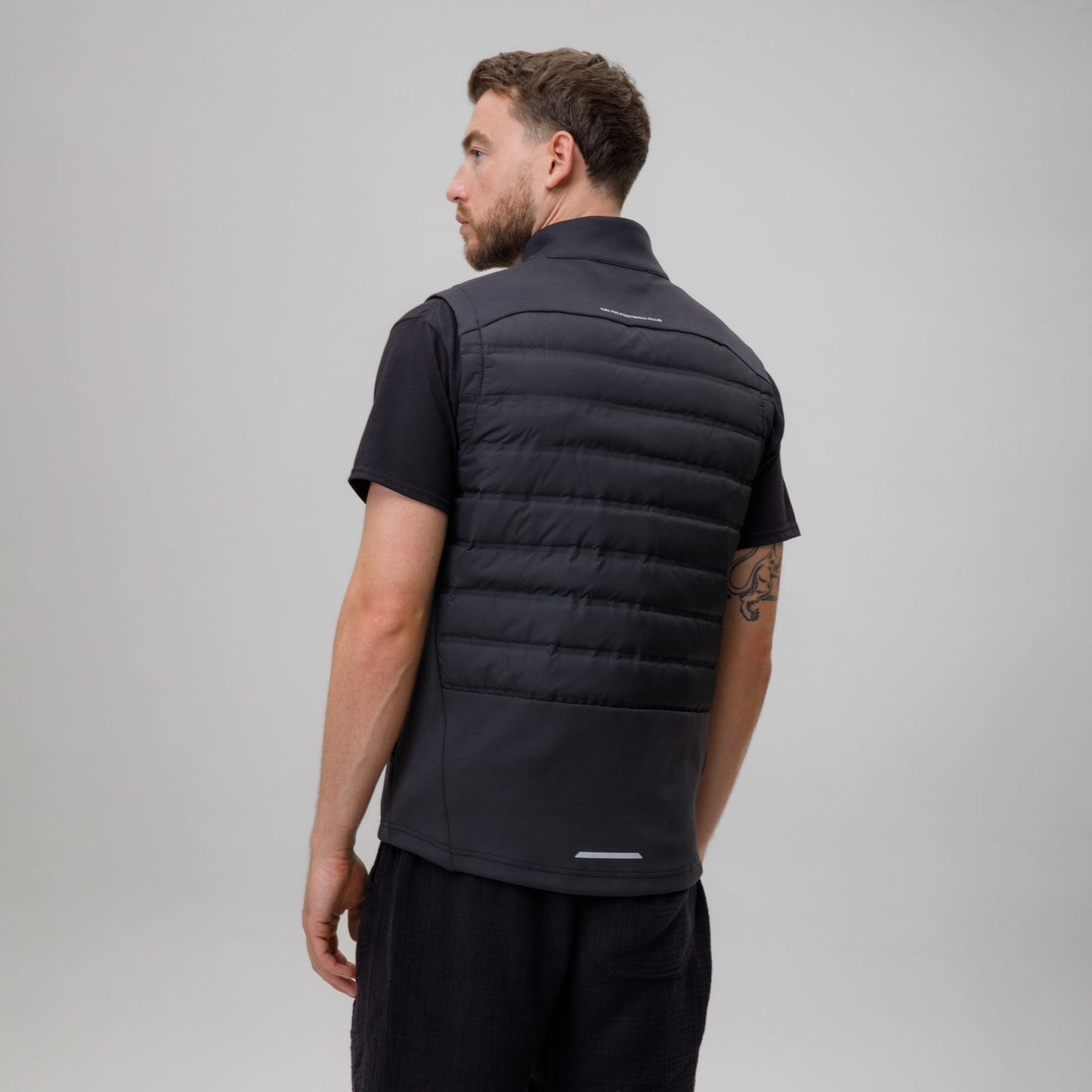 Celtic Crest Men's Black Hybrid Gilet