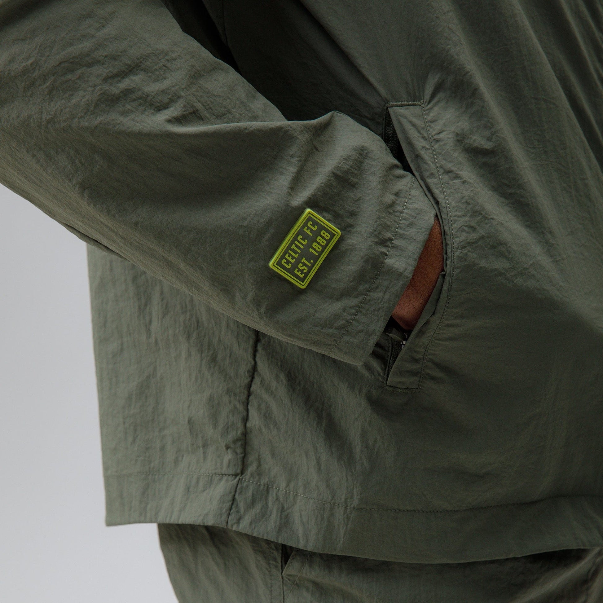 Celtic Crest Men's Cut & Sew Woven Khaki Jacket