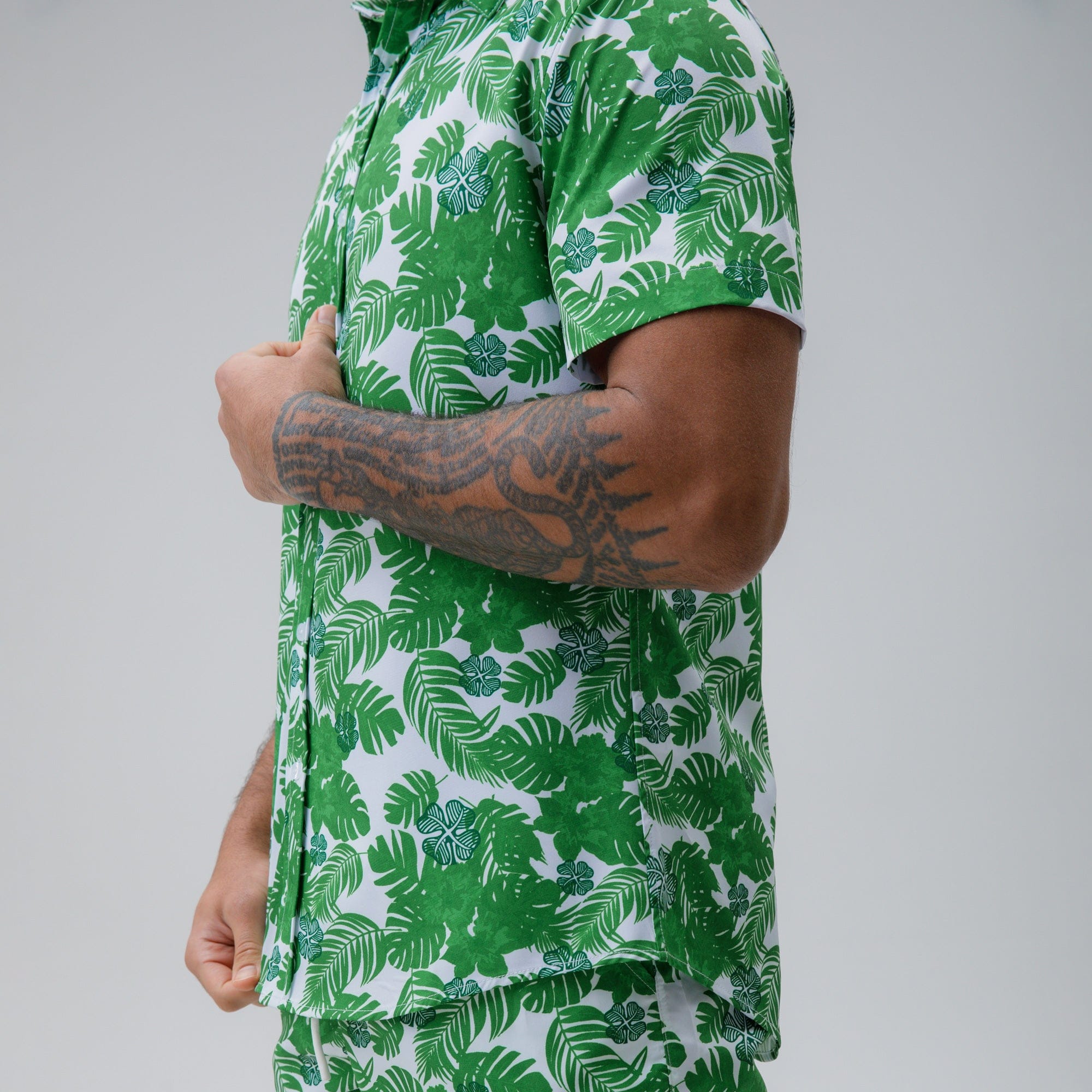 フラワードットシャツ　グリーン Florida Scrub - Men's Floridian Shirt by Okihasi