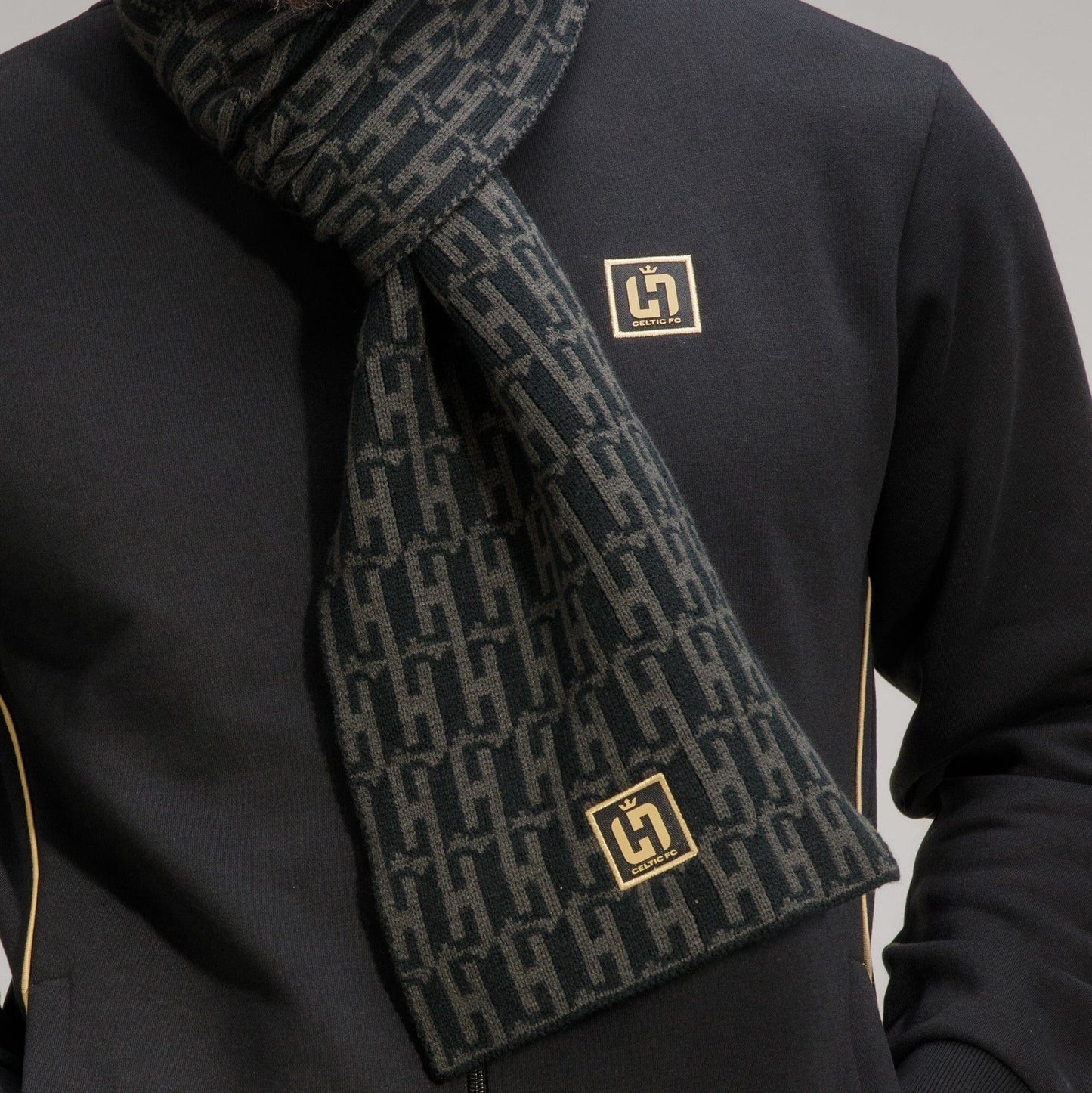Celtic Henrik Larsson Black Monogram Scarf