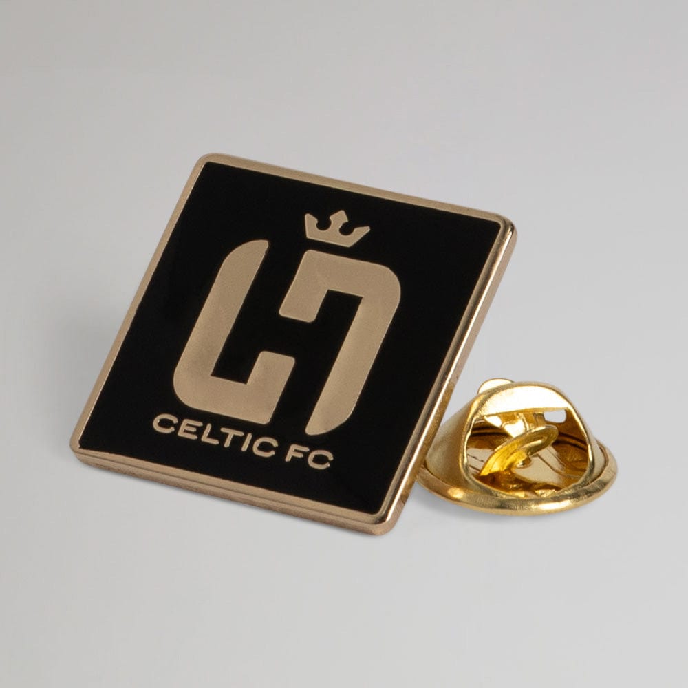 Celtic Henrik Larsson Black Pin Badge