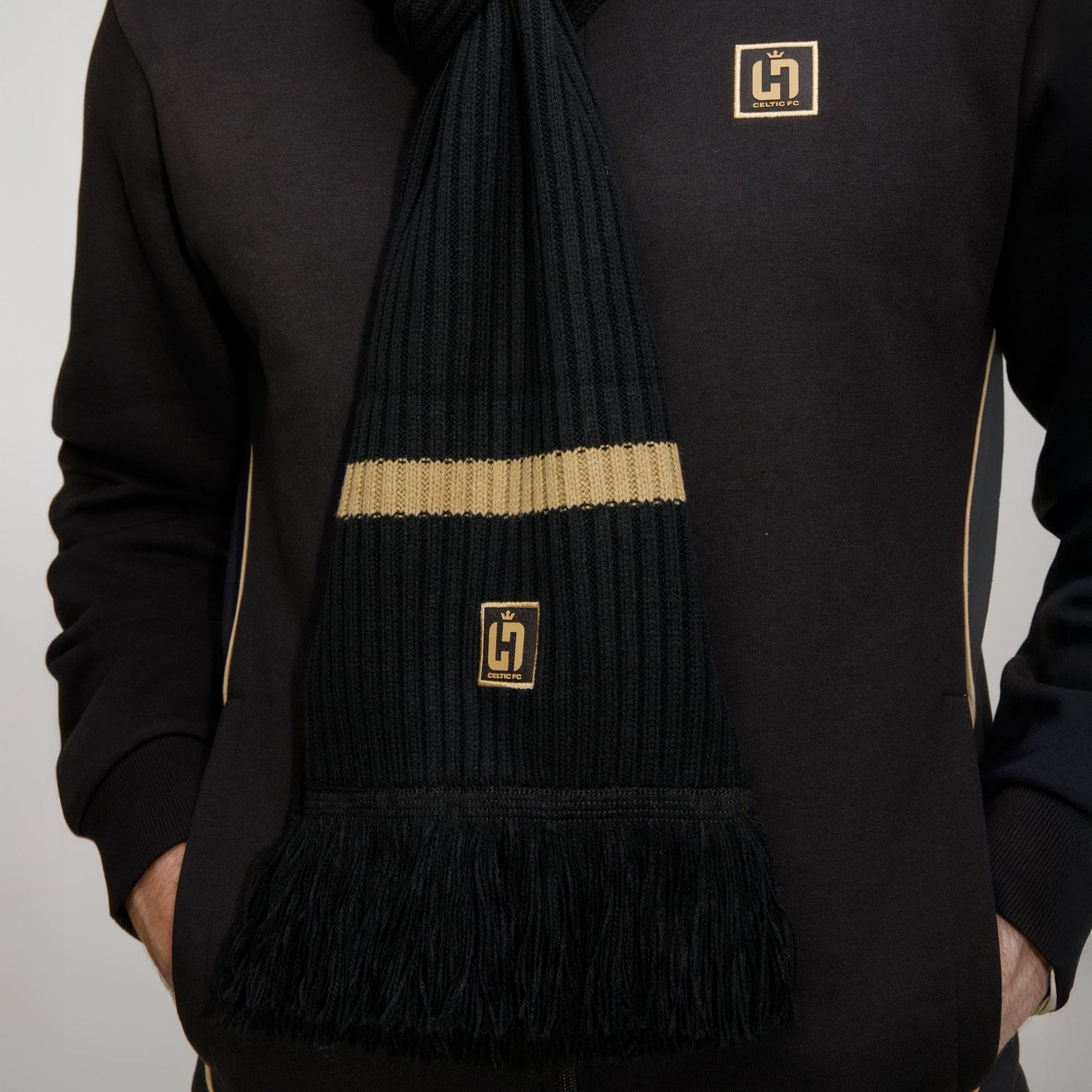 Celtic Henrik Larsson Black Ribbed Scarf