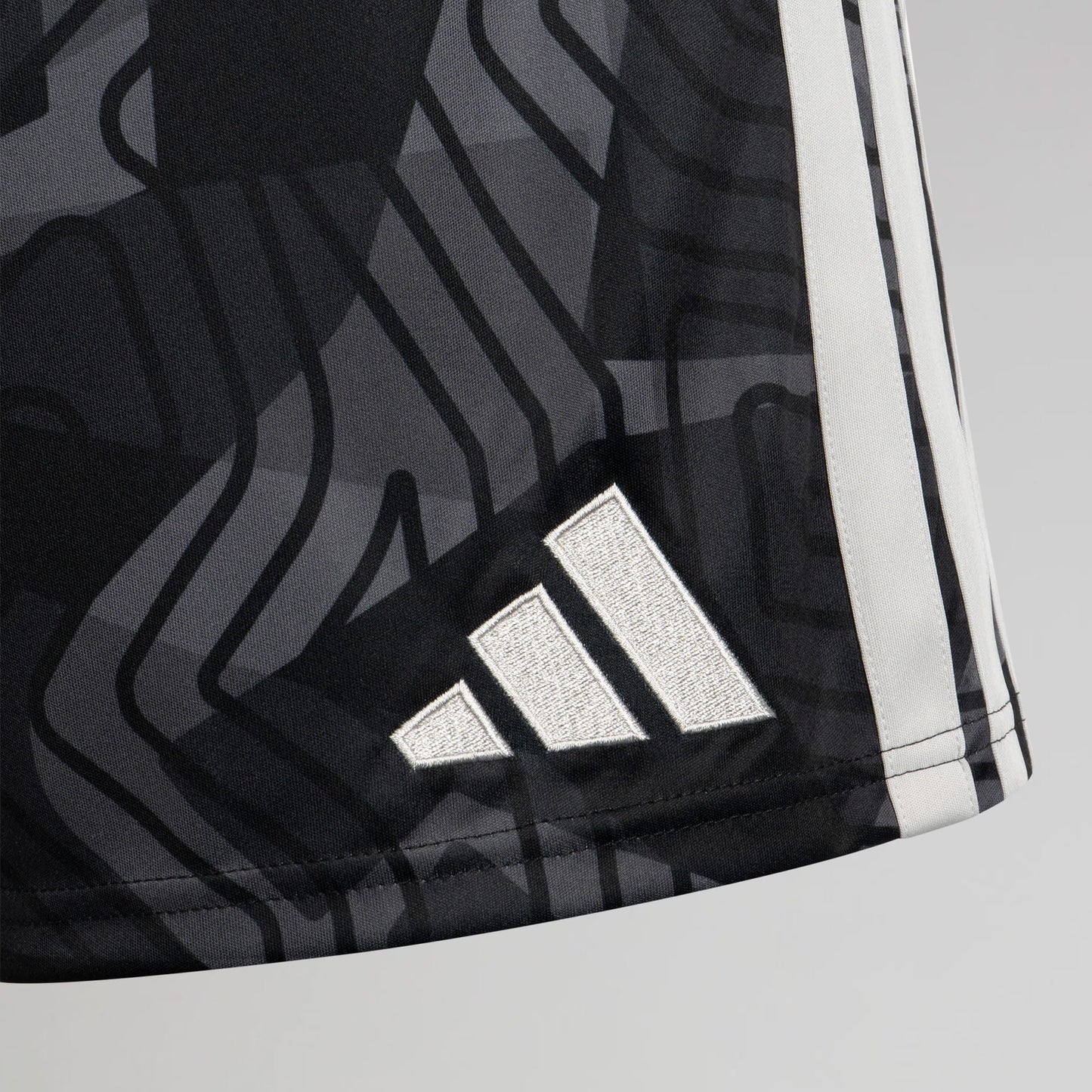 Celtic Men's 2026/27 Third Goalkeeper Shorts