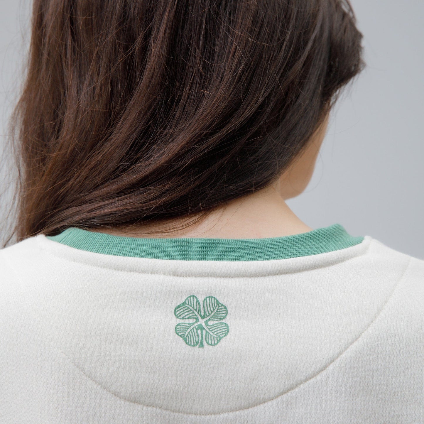 Celtic Women's Crewneck Cream Sweatshirt