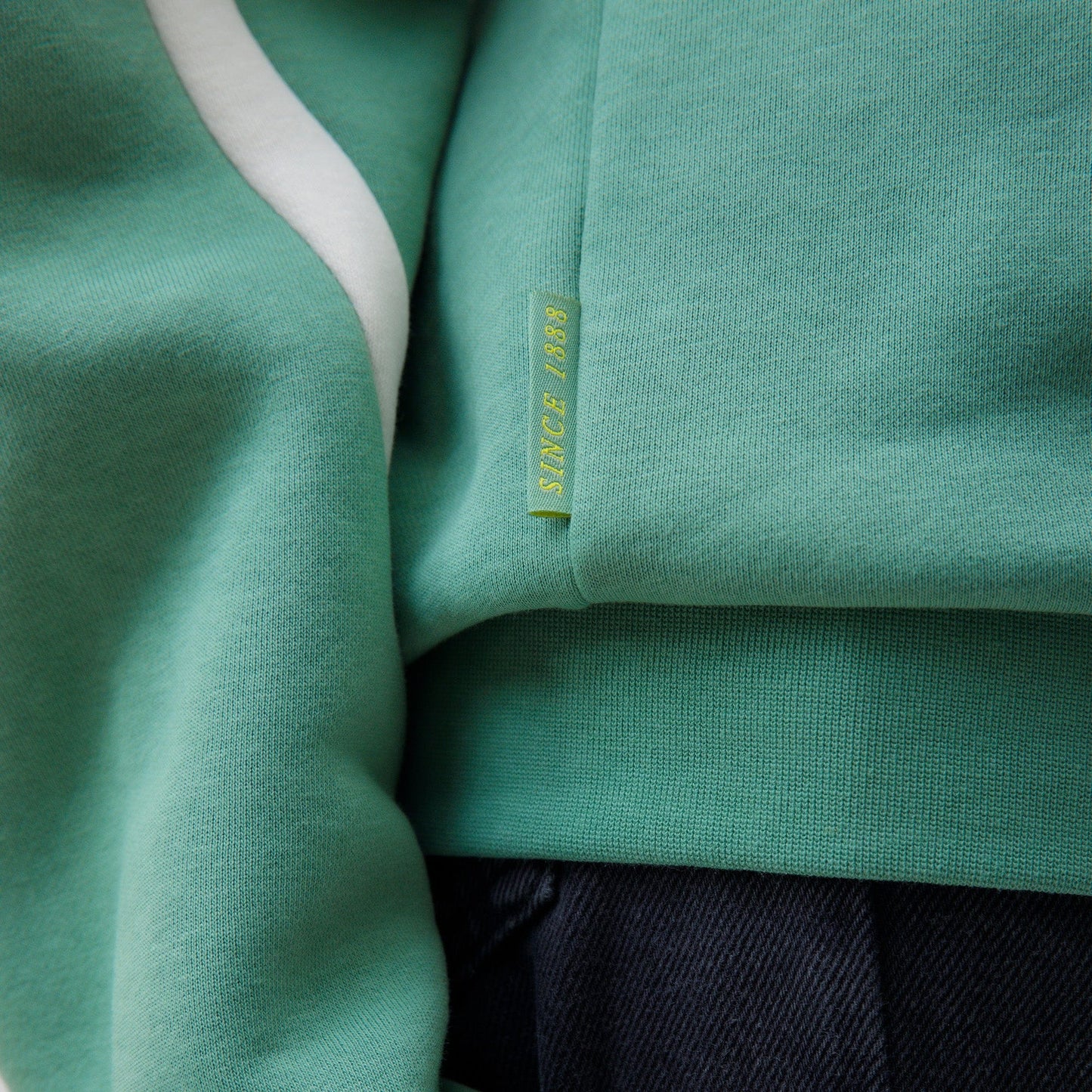 Celtic Women's Paradise Print Green Hoodie