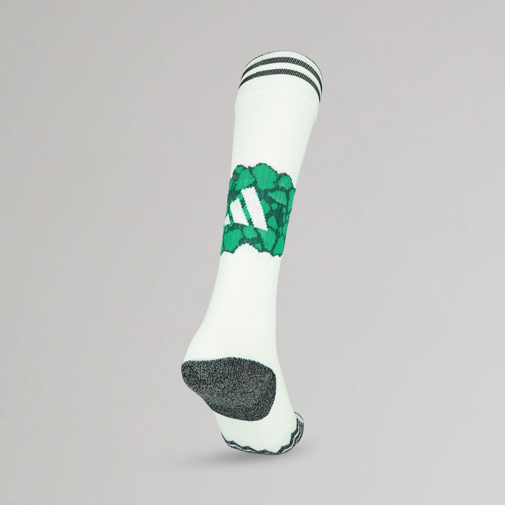 Celtic Men's 2023/24 Home Socks
